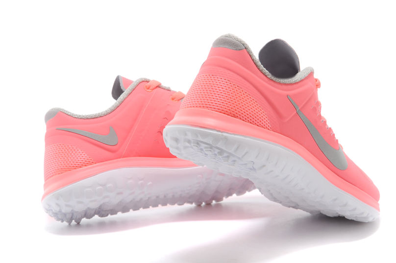 Les femmes Nike FS Lite Run chaussures de course rose libre (4)